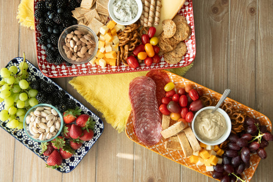 Annovero Colorful Serving Trays, Set of 3