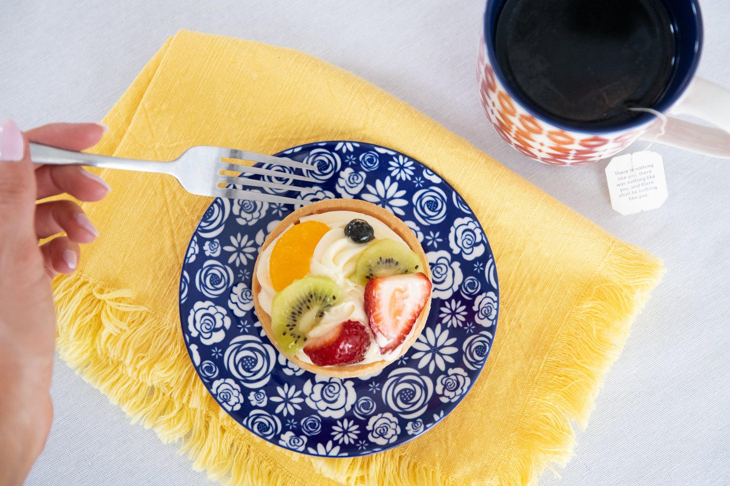 Annovero Colorful Dessert Plates, 6 Inch Diameter, Set of 6