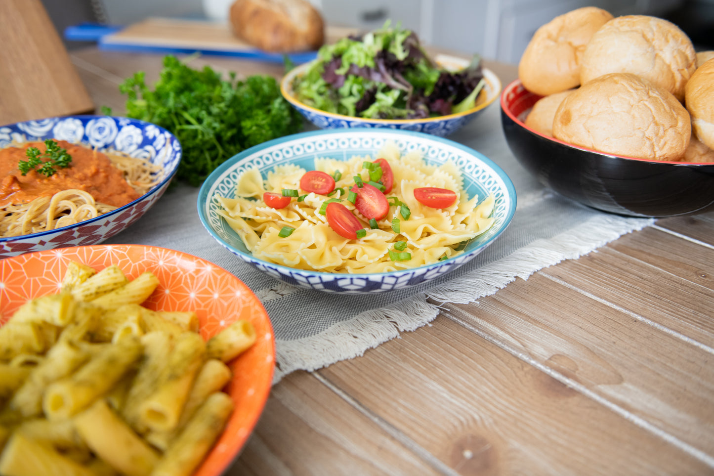 Annovero Colorful Soup/Salad/Pasta Bowls, set of 6